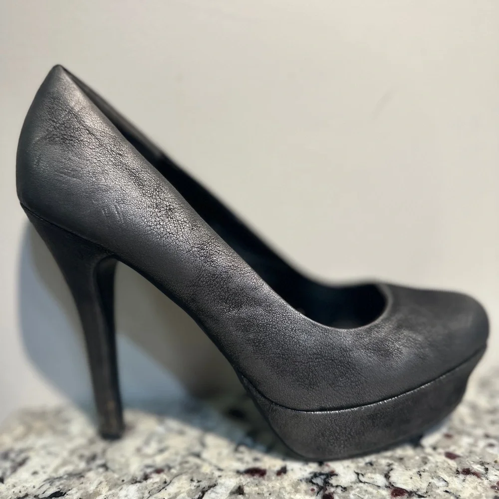 Jennifer Lopez‎ Caliente Black Platform Stiletto Pumps Women’s Size 9.5
